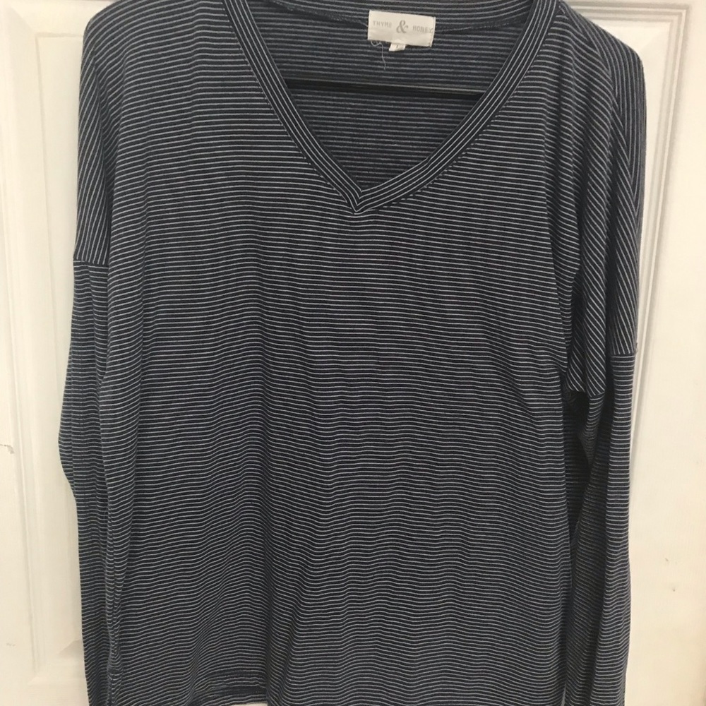 3/4 length open arm top